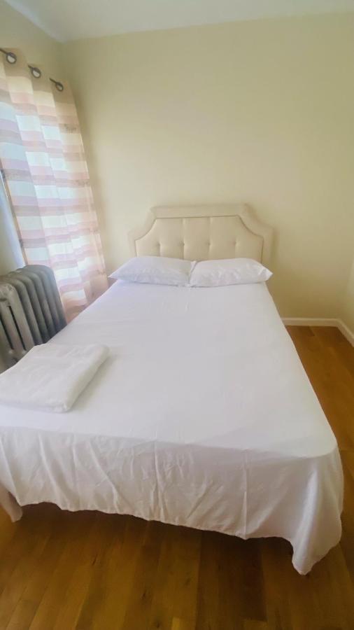 Minutes From Jfk, Beautiful Home With Peaceful, Cosy, Private Room Ню Йорк Екстериор снимка