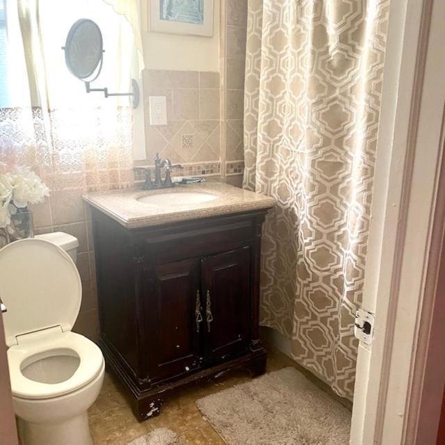 Minutes From Jfk, Beautiful Home With Peaceful, Cosy, Private Room Ню Йорк Екстериор снимка