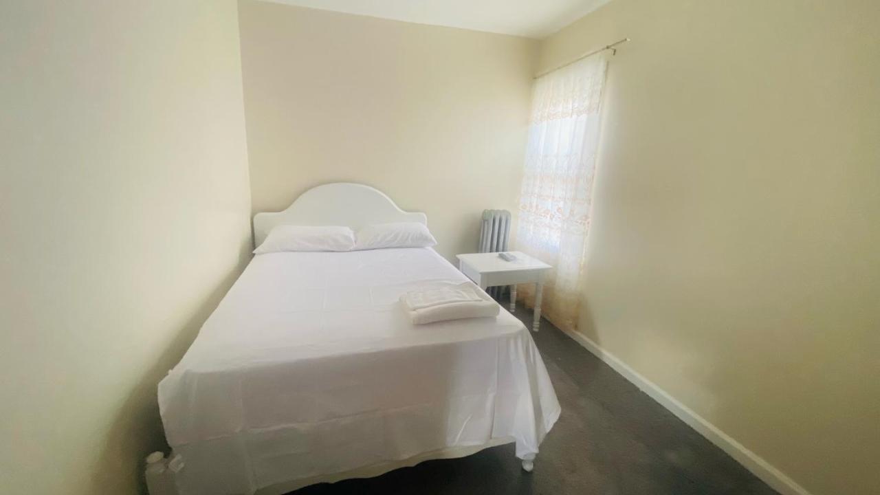 Minutes From Jfk, Beautiful Home With Peaceful, Cosy, Private Room Ню Йорк Екстериор снимка