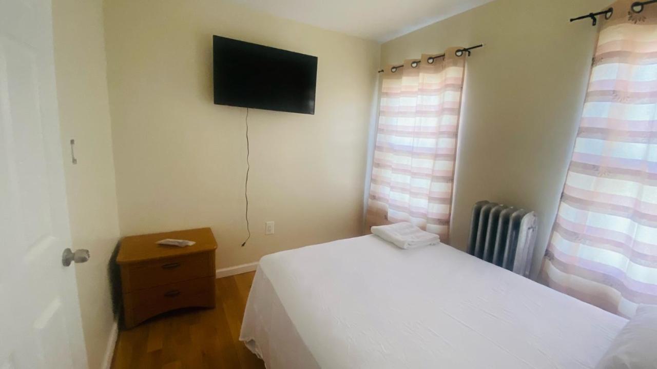 Minutes From Jfk, Beautiful Home With Peaceful, Cosy, Private Room Ню Йорк Екстериор снимка